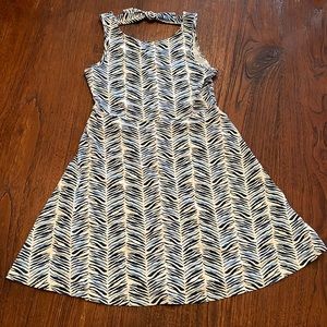 Old navy blue and white print swing dress
